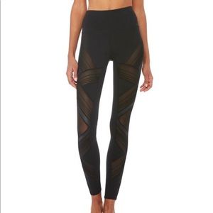 ALO YOGA, HIGH-WAIST ULTIMATE LEGGING